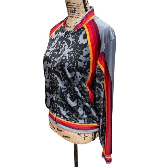 Lucky in Love Velvet Camo Jacket Black Grey Stripe Full Zip Size Medium Tennis - Picture 8 of 9